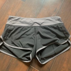 Lululemon Speed Up Low-Rise Short 2.5”
